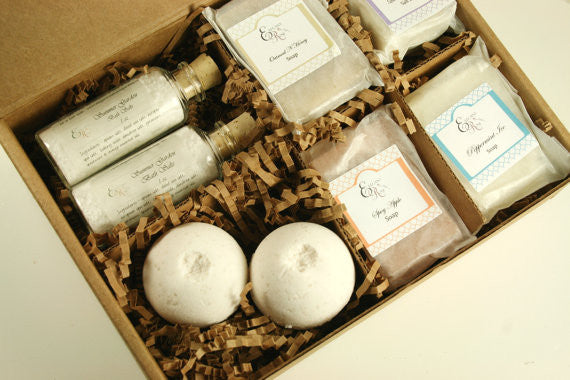 Pampering Bath Gift Set - Clear Naturals - 1